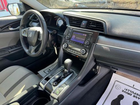 Used 2018 Honda Civic LX image 24