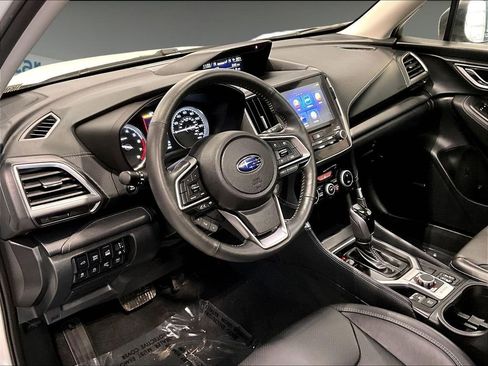 Used 2023 Subaru Forester Touring image 12