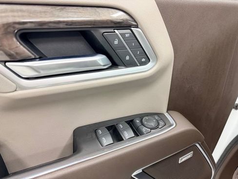 Certified 2022 Chevrolet Silverado 1500 LTZ w/ LTZ Premium Package image 24