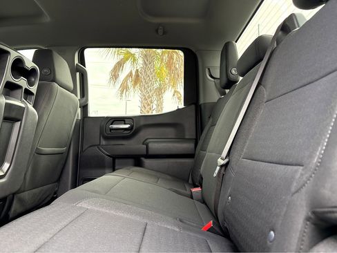 Used 2024 Chevrolet Silverado 1500 Custom image 16