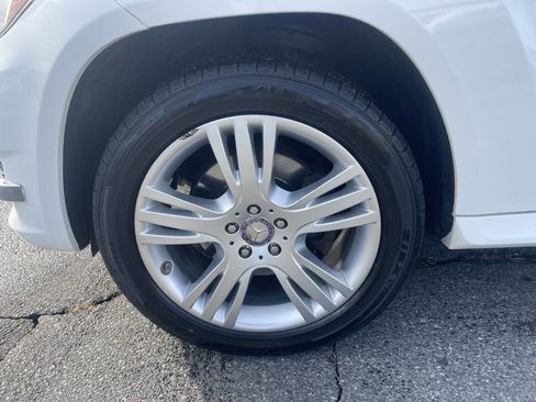 Used 2013 Mercedes-Benz GLK 350 GLK 350 4MATIC AWD 4dr SUV image 11