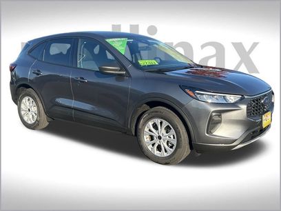 Used 2025 Ford Escape Active w/ Cold Weather Package