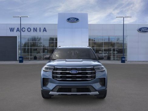 New 2025 Ford Explorer Active image 6