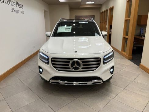 New 2026 Mercedes-Benz GLB 250 GLB 250 image 2
