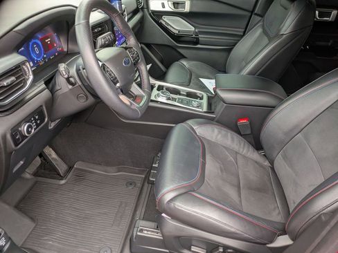 Used 2024 Ford Explorer ST w/ Equipment Group 401A image 20