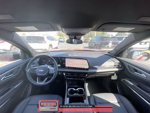 New 2025 Chevrolet Traverse LT w/ Enhanced Driving Package image 20