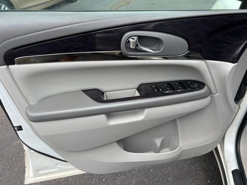 Used 2015 Buick Enclave Convenience FWD image 36