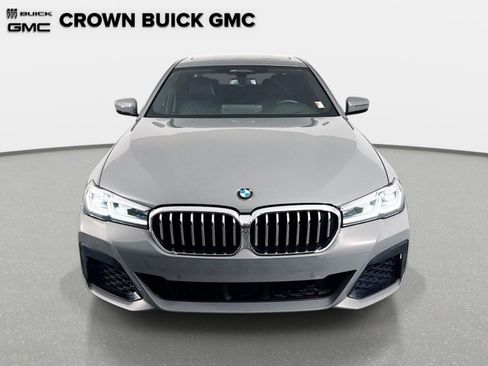 Used 2021 BMW 540i w/ Executive Package RWD image 2