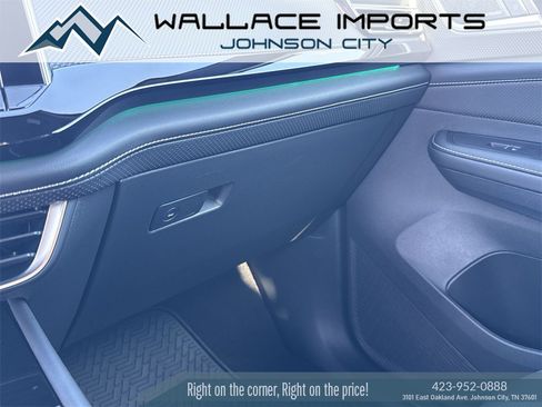 Used 2024 Volkswagen Atlas Cross Sport SEL Premium R-Line image 14