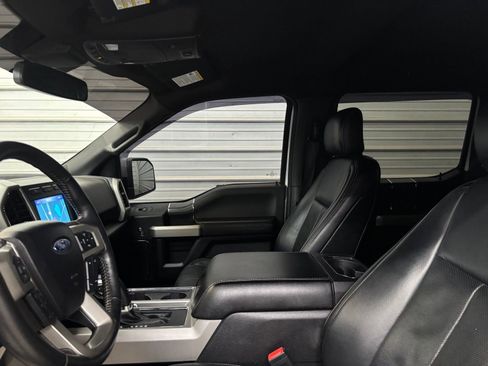 Used 2020 Ford F150 Lariat w/ Equipment Group 502A Luxury image 19