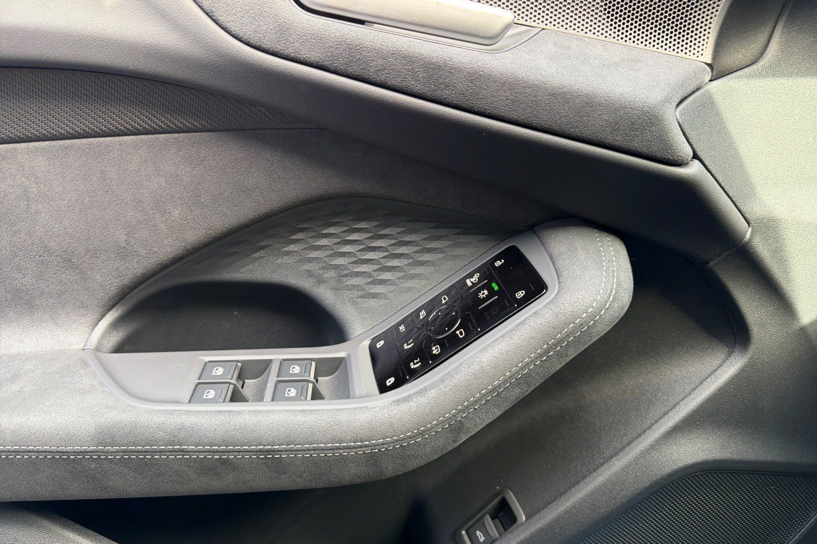 New 2026 Audi S5 Premium Plus AWD/4WD image 10