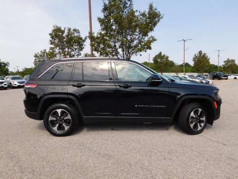Used 2024 Jeep Grand Cherokee Limited 4xe AWD/4WD image 4