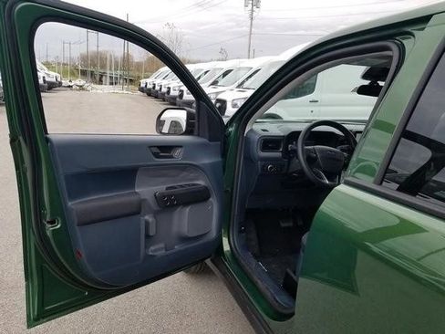 New 2025 Ford Maverick XL w/ Equipment Group 102A image 13