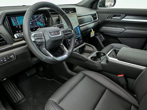 New 2026 GMC Terrain Elevation w/ Elevation Premium Package AWD/4WD image 6