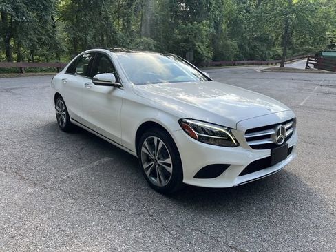 Used 2019 Mercedes-Benz C 300 4MATIC Sedan image 1
