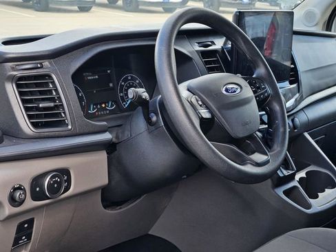 Used 2024 Ford Transit 350 XLT image 29