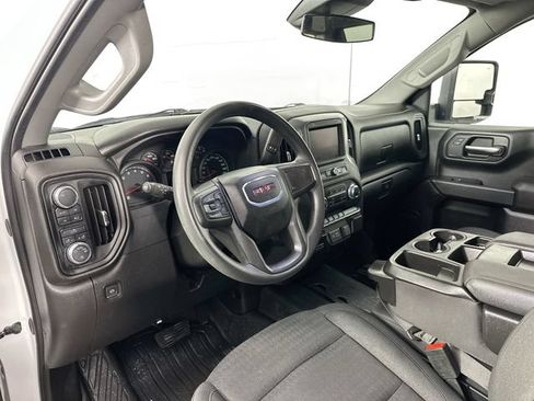 Used 2024 GMC Sierra 1500 Pro w/ Graphite Edition AWD/4WD image 17