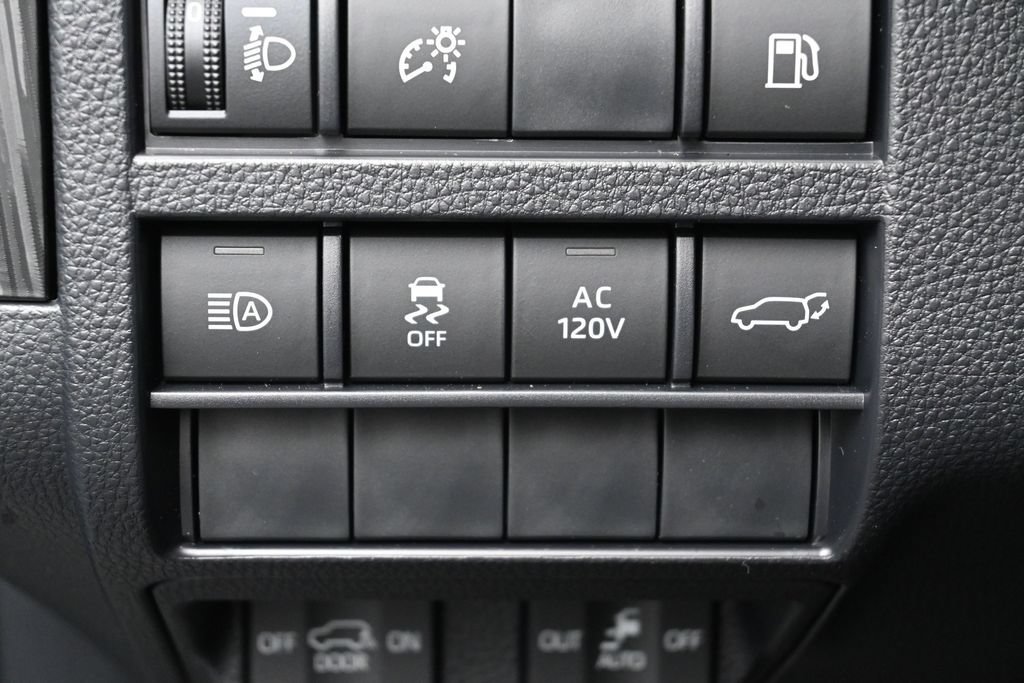 Certified 2026 Toyota 4Runner Platinum AWD/4WD image 16