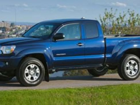 Used 2014 Toyota Tacoma 4x4 Access Cab image 1