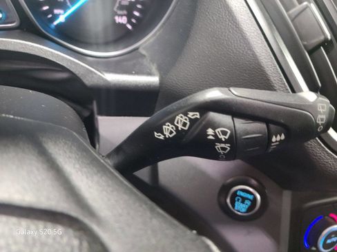 Used 2019 Ford Escape SEL image 28