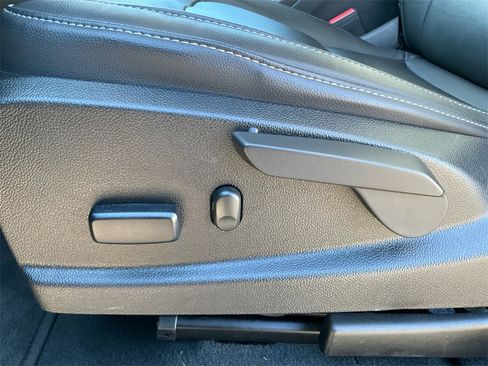 Used 2022 Chevrolet Colorado ZR2 image 26