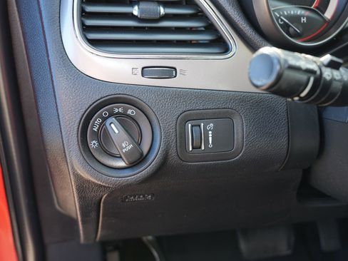 Used 2018 Dodge Journey Crossroad w/ Popular Equipment Group AWD/4WD image 17