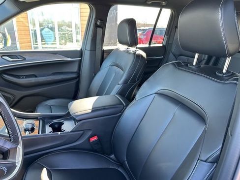 New 2025 Jeep Grand Cherokee Limited AWD/4WD image 21