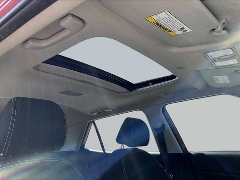 Certified 2023 Hyundai Venue SEL FWD image 27