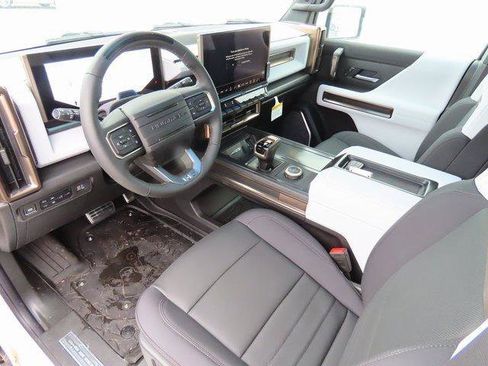 New 2025 GMC Hummer EV 3X w/ Battery Pack, 24 Module Pack image 34