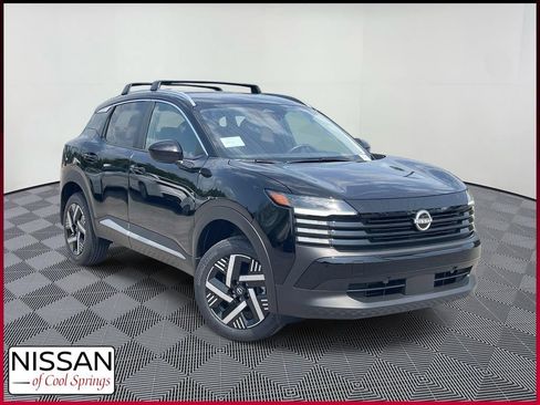 New 2026 Nissan Kicks SV w/ Cold Weather Package FWD image 1
