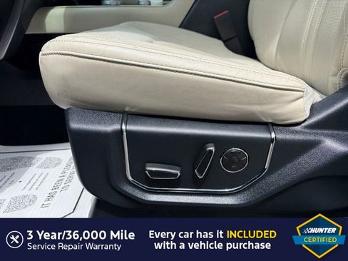 Used 2020 Ford Expedition Platinum AWD/4WD image 4