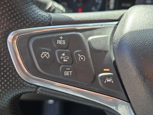 Used 2020 Chevrolet Equinox LS w/ LS Convenience Package image 27