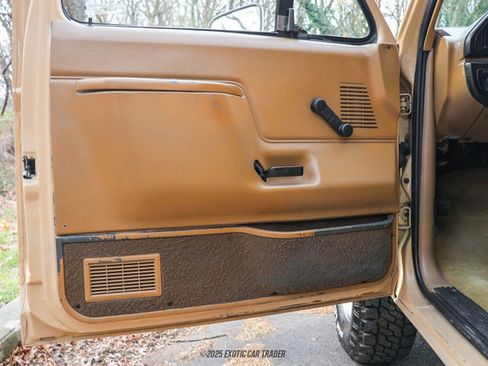 Used 1990 Ford Bronco Custom image 51