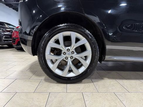 Used 2020 Land Rover Range Rover Evoque R-Dynamic S image 33