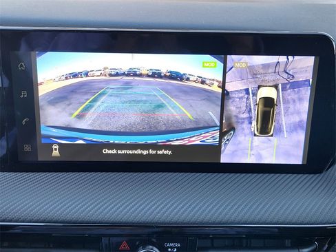 New 2026 Nissan Kicks SR w/ Cold Weather Package image 13