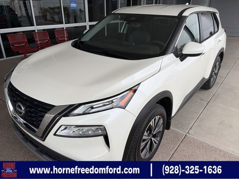 Used 2023 Nissan Rogue SV FWD image 1