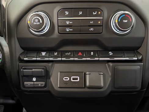 Used 2024 Chevrolet Silverado 2500 W/T w/ WT Convenience Package image 24