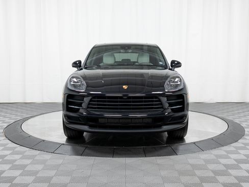 Certified 2021 Porsche Macan AWD/4WD image 10