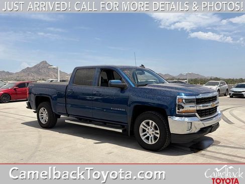 Used 2017 Chevrolet Silverado 1500 LT w/ LT Convenience Package AWD/4WD image 1