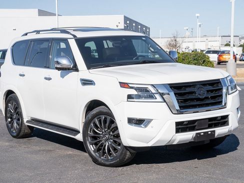 Used 2023 Nissan Armada Platinum w/ Captain's Chairs Package image 1