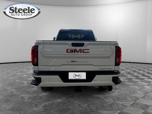 Used 2022 GMC Sierra 2500 Denali w/ Denali Ultimate Package image 4