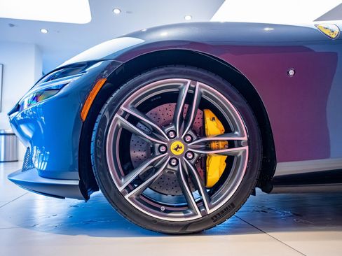 Used 2025 Ferrari Roma Spider image 3