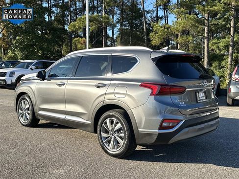 Used 2020 Hyundai Santa Fe SEL w/ Convenience + Premium Package image 6