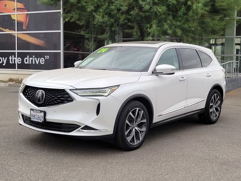 Certified 2024 Acura MDX w/ Technology Package FWD image 10