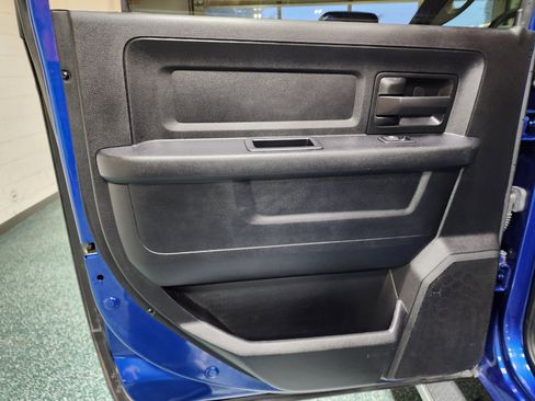 Used 2017 RAM 2500 Tradesman w/ Chrome Appearance Group image 20