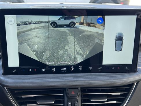 Used 2026 Ford Escape Platinum w/ Premium Technology Package image 24