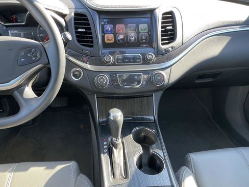 Used 2019 Chevrolet Impala LS image 18