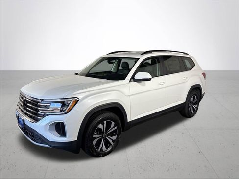 New 2026 Volkswagen Atlas SE AWD/4WD image 2