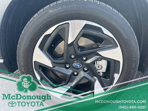 Used 2024 Subaru Crosstrek 2.5i Limited w/ Crosstrek Mirror Package image 21