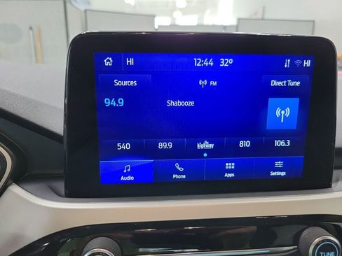 Used 2022 Ford Escape SEL image 46